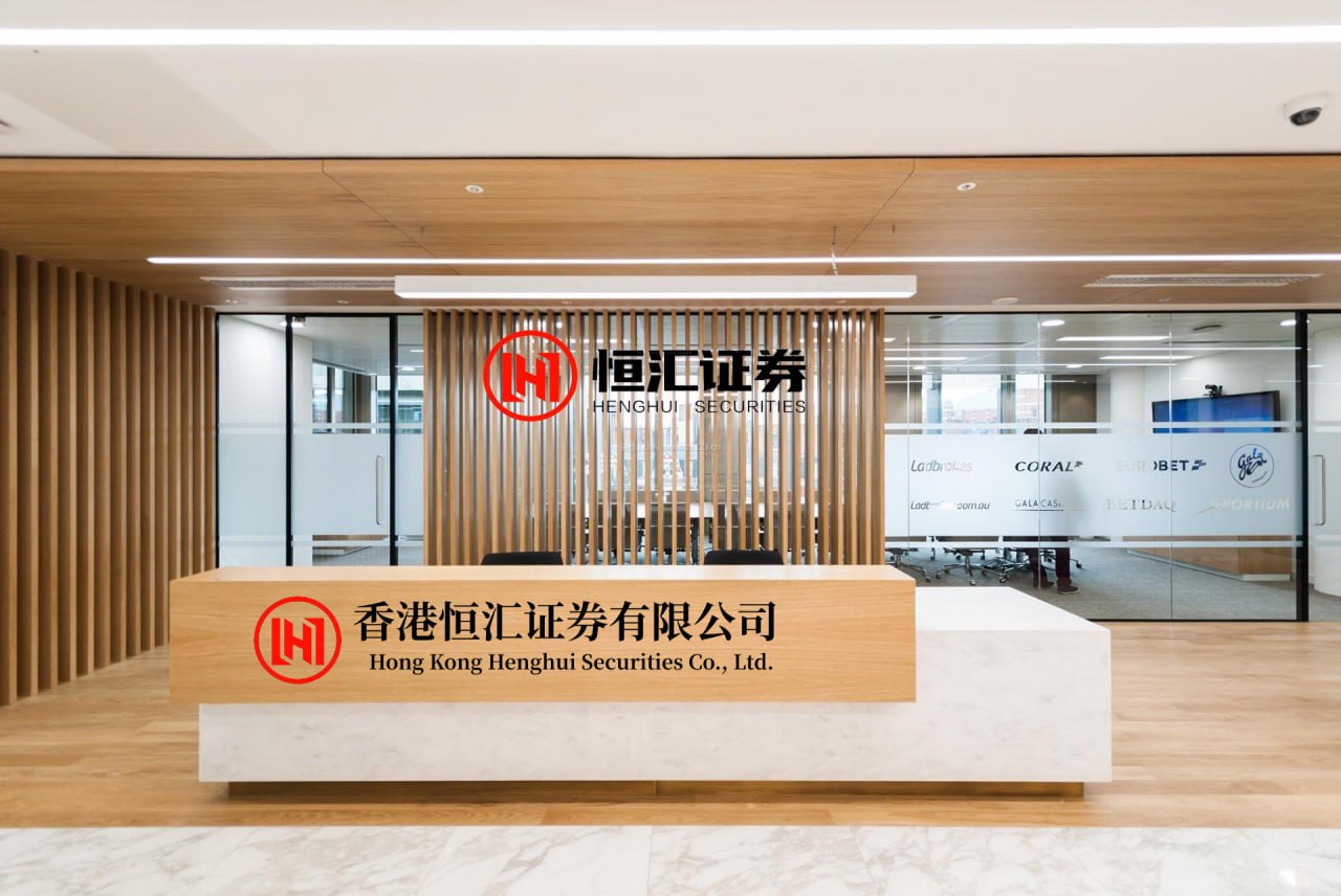 鼎冠策略 穿Scuba，为自己喝彩吧！lululemon开启2025天猫超级品牌日